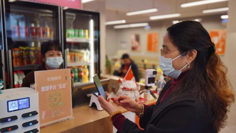 开锁换锁，房东同意是必须的吗？**
